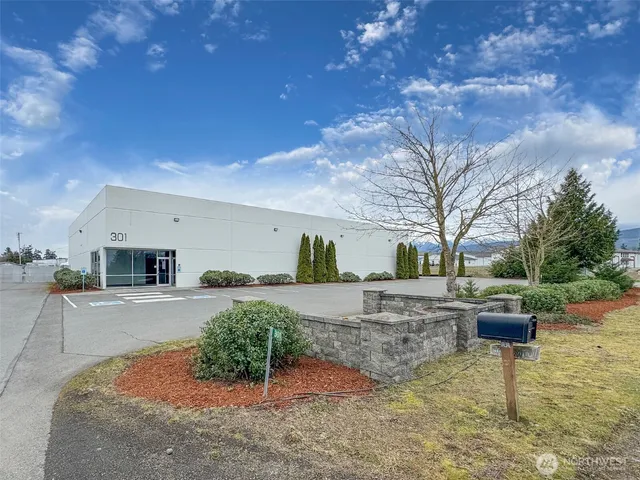 a view of a basket ball ground