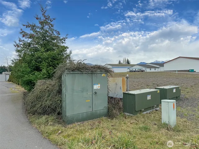 $6,757 | 301 Business Park Loop, Carlsborg, WA 98382