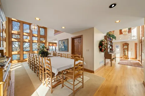 $10,995,000 | W2908 Walcowis Drive, Linn, WI 53147