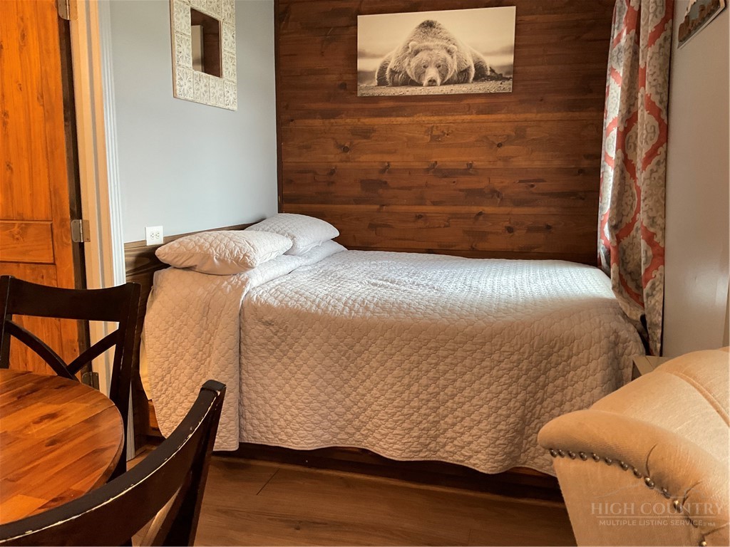 301 Pinnacle Inn Road, Unit 4304 Beech Mountain, NC 28604 - Photo 13 of 17 Gallery Image 13