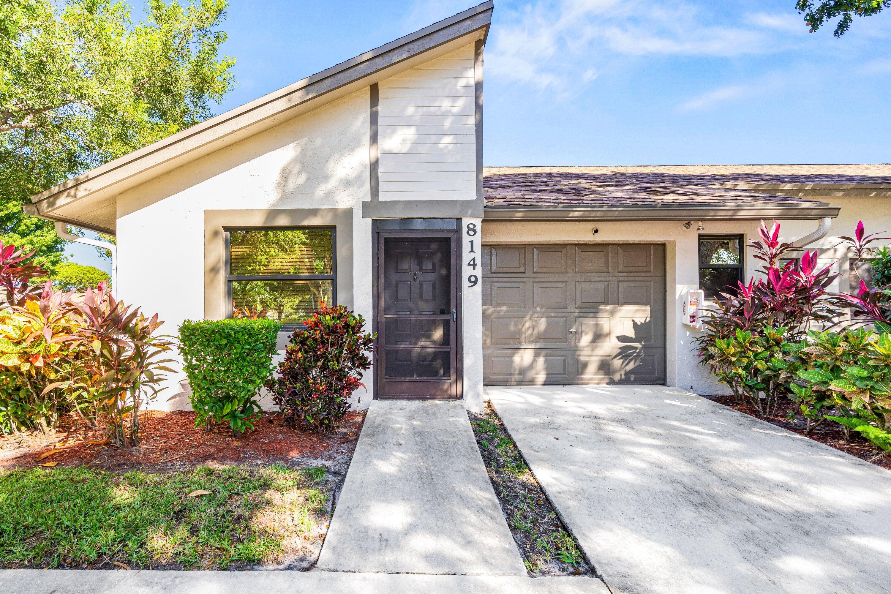8149 Windgate Drive Boca Raton, FL 33496 - Photo 2 of 20 005-8149WindgateDrive-BocaRaton-FL-33496