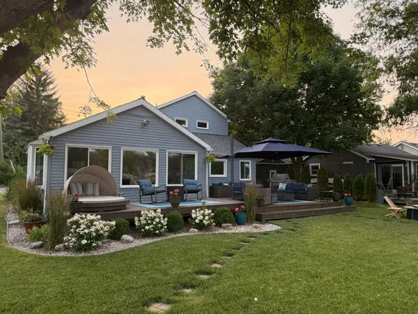 $599,000 | 8779 Lagoon Drive, Brighton, MI 48116