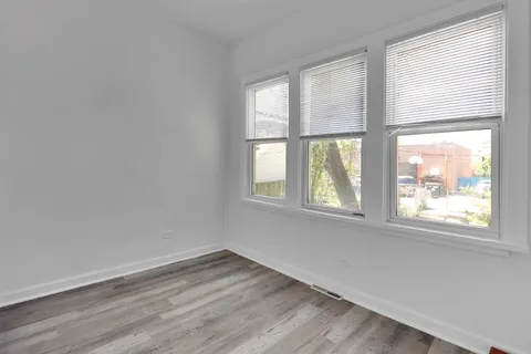 $589,000 | 3846 North Troy Street, Chicago, IL 60618