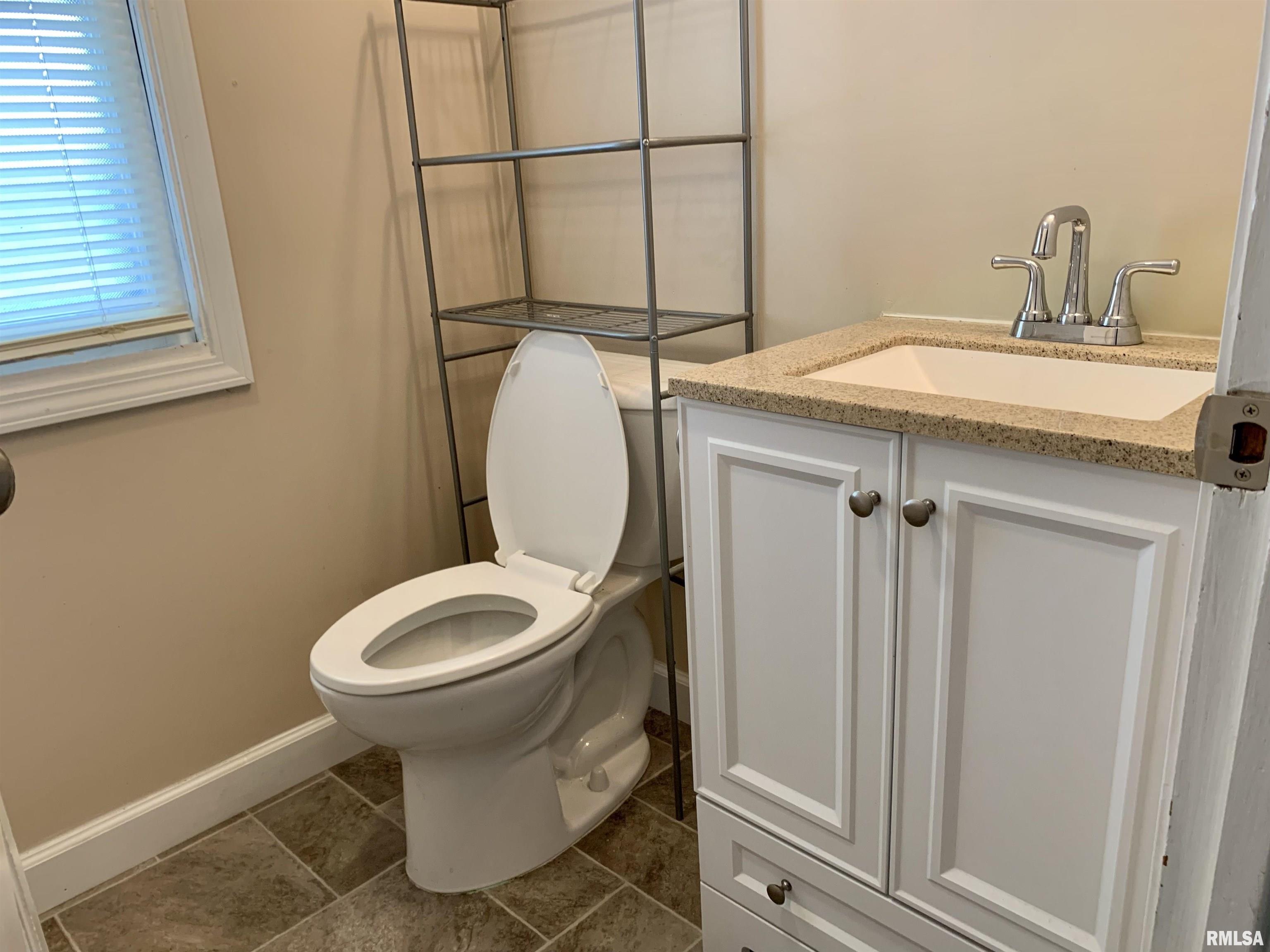 3333 South Spring Street Springfield, IL 62703 - Photo 4 of 22