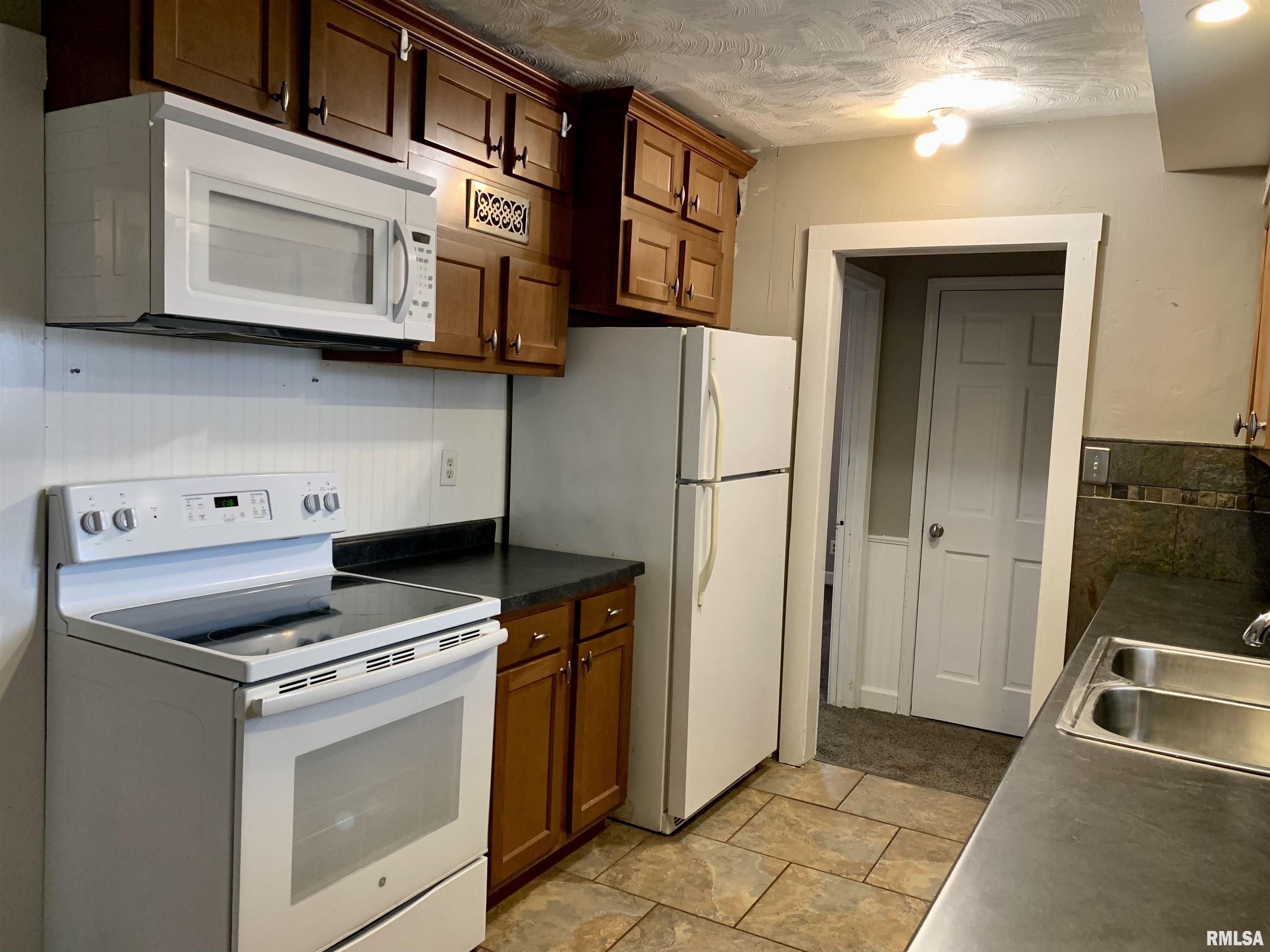 3333 South Spring Street Springfield, IL 62703 - Photo 8 of 22