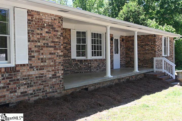 317 State Rd S-30-428 Clinton, SC 29325 - Photo 2 of 22