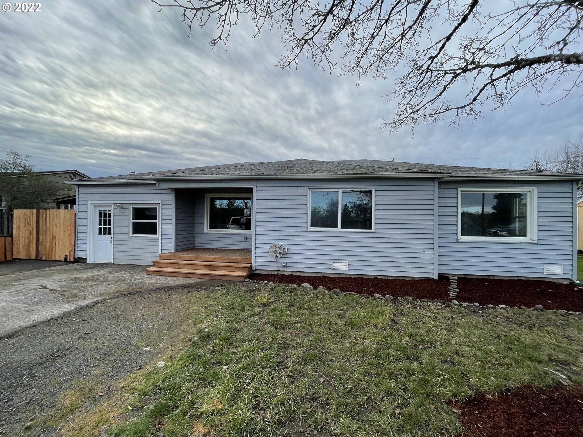 616 32nd Street Springfield, OR 97478 - Photo 1 of 28 a house view with a backyard space