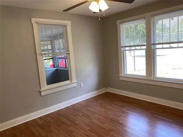 $1,700 | 5441 18th Street, Zephyrhills, FL 33542