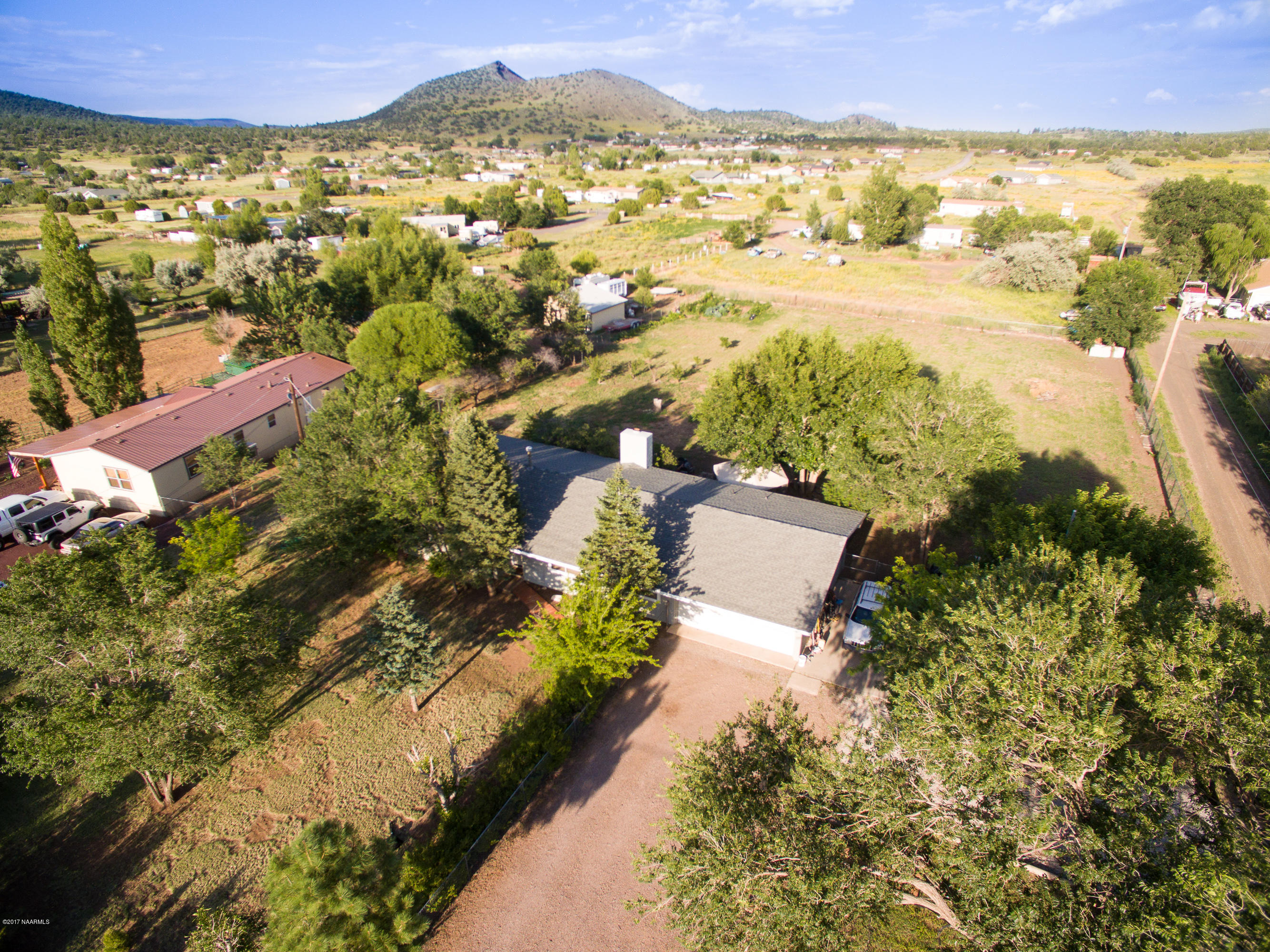 7385 Slayton Ranch Road Flagstaff, AZ 86004 - Photo 19 of 34 DJI_0134