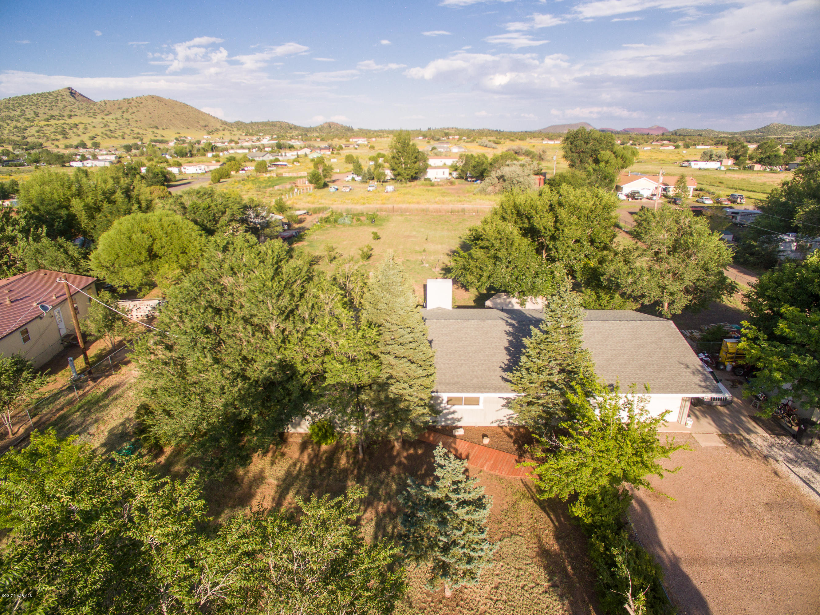 7385 Slayton Ranch Road Flagstaff, AZ 86004 - Photo 29 of 34 DJI_0112 (1)