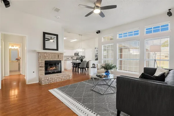 $2,499 | 6113 Frisco Square Boulevard, Frisco, TX 75035