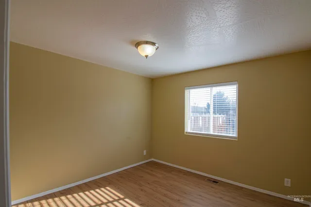 $310,000 | 1346 North 1st Street, Payette, ID 83661