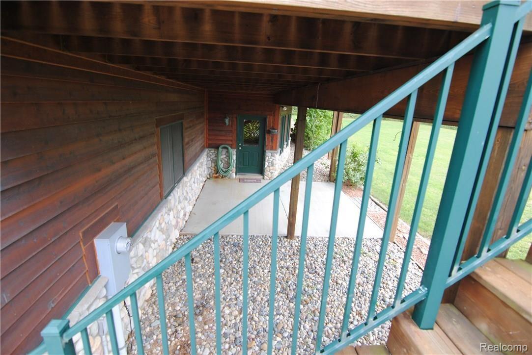 2497 East Clyde Road Howell, MI 48855 - Photo 18 of 95 Sheltered patio area off of family room.