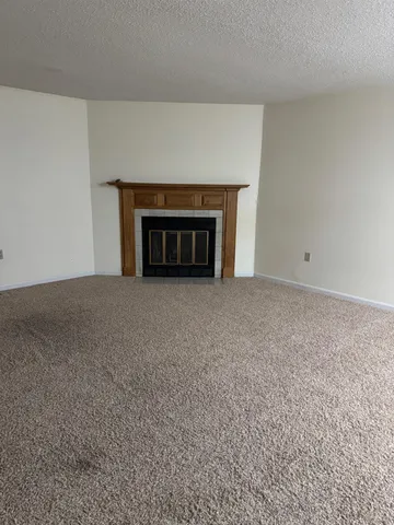 $299,900 | 153 Coffin Road, Unit 4, Epping, NH 03042