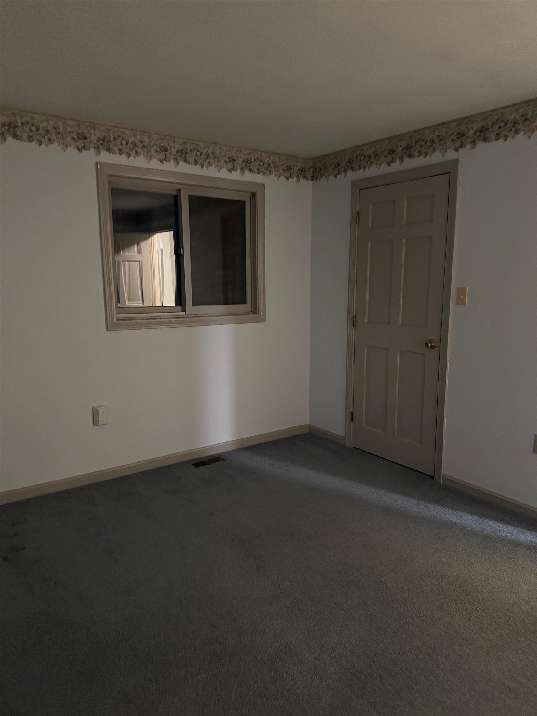 153 Coffin Road, Unit 4 Epping, NH 03042 - Photo 6 of 14