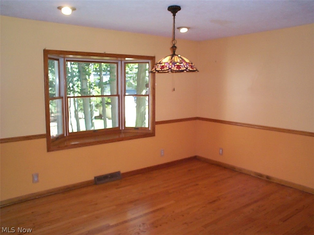 1143 Ford Road Lyndhurst, OH 44124 - Photo 16 of 32 Gallery Image 16