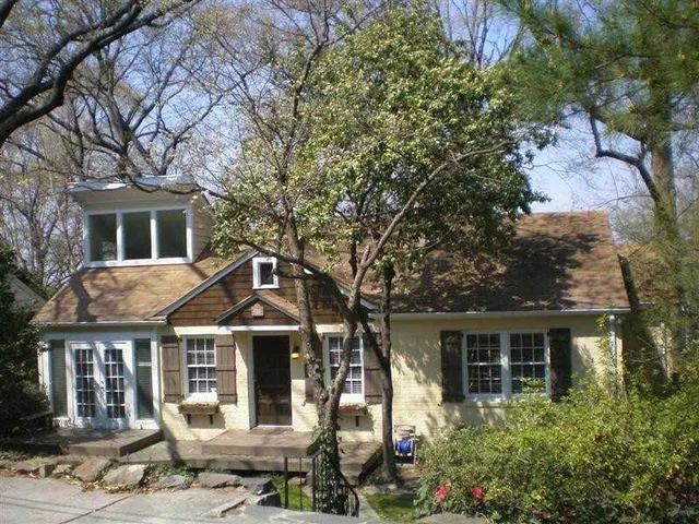 $2,995 | 395 Lofton Road Northwest, Atlanta, GA 30309