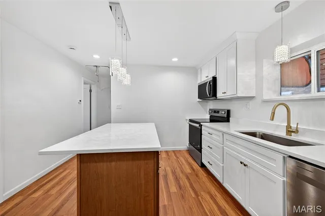 $289,000 | 707 Pardella Avenue, St. Louis, MO 63125