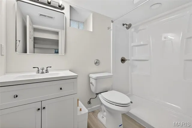 $289,000 | 707 Pardella Avenue, St. Louis, MO 63125