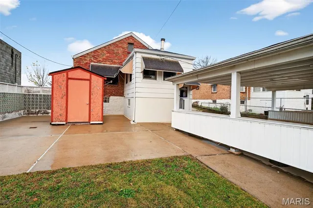 $289,000 | 707 Pardella Avenue, St. Louis, MO 63125