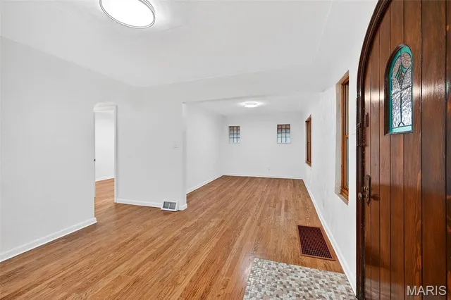 $289,000 | 707 Pardella Avenue, St. Louis, MO 63125