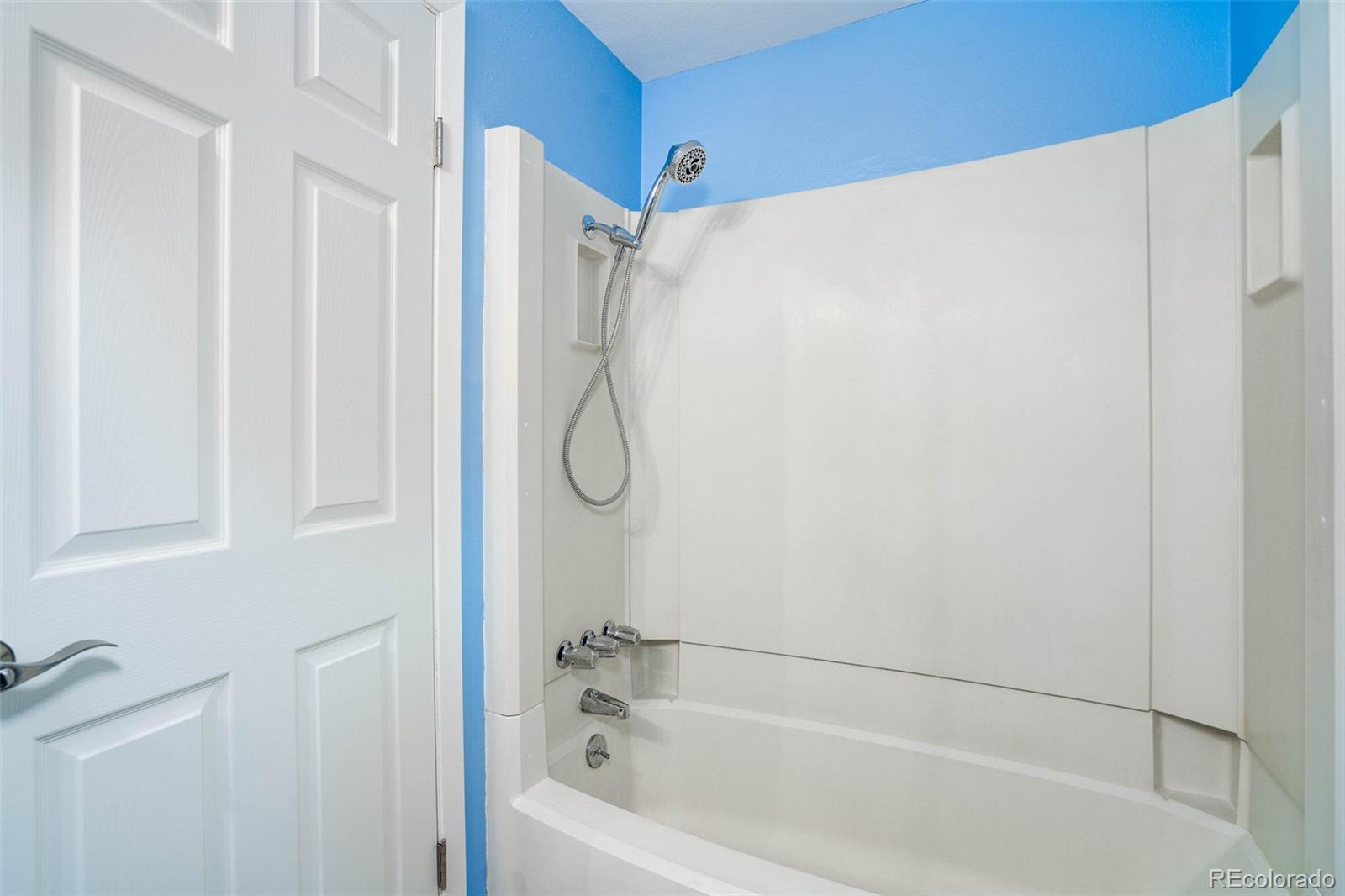 925 Columbia Road, Unit 114 Fort Collins, CO 80525 - Photo 15 of 23 Gallery Image 15