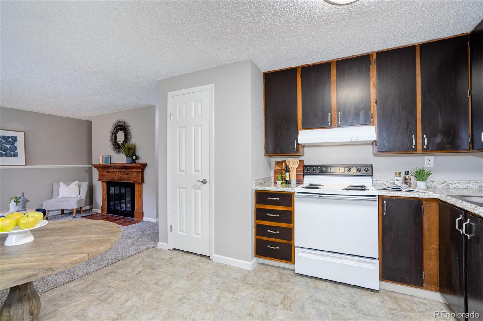 925 Columbia Road, Unit 114 Fort Collins, CO 80525 - Photo 9 of 23 Gallery Image 9