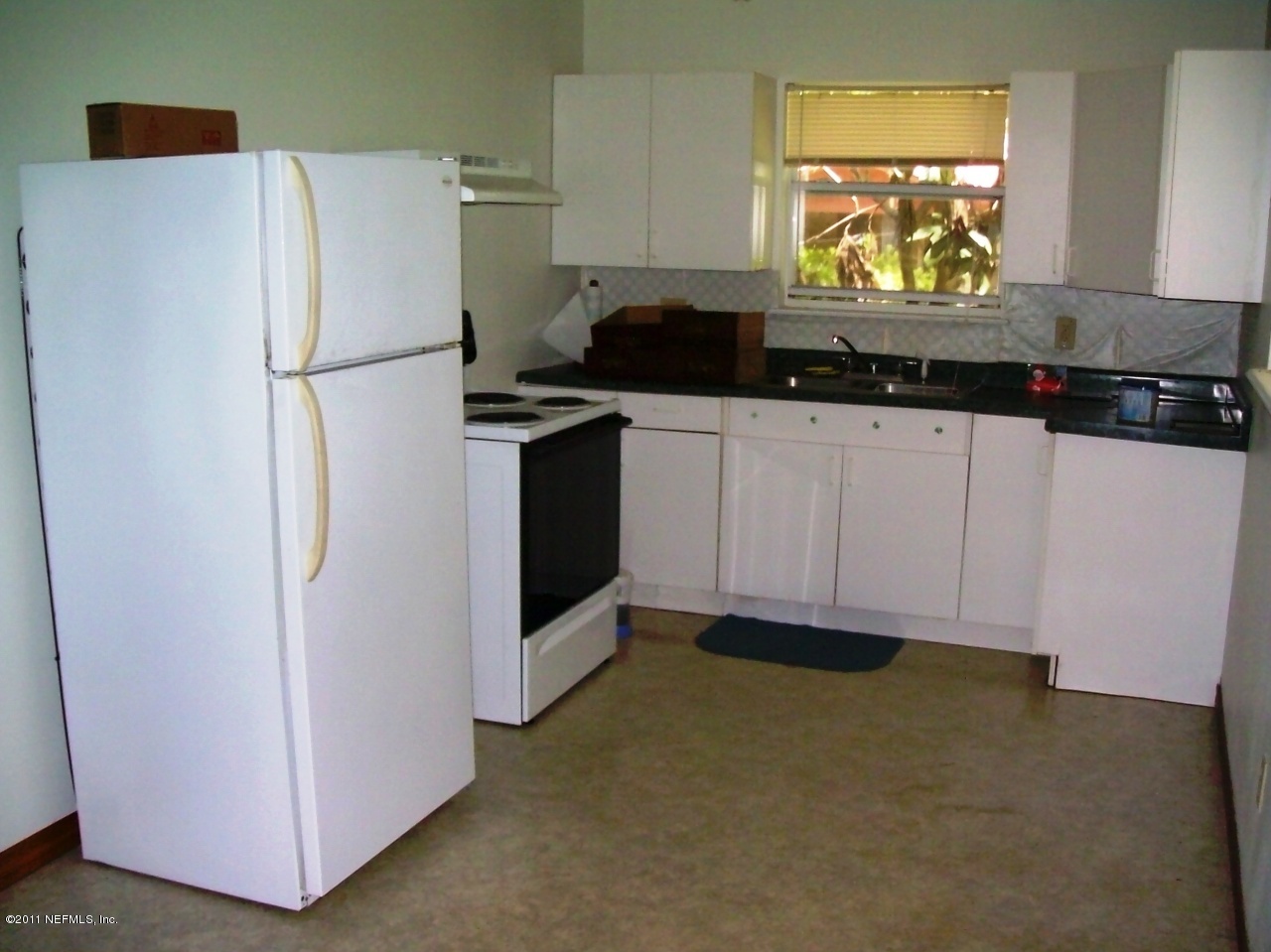 6999 Gatorbone Road Keystone Heights, FL 32656 - Photo 21 of 25 Cottage Kitchen