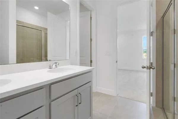 $2,200 | 1018 Swamp Chestnut Loop, Lady Lake, FL 32159