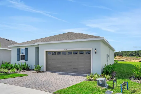 $2,200 | 1018 Swamp Chestnut Loop, Lady Lake, FL 32159