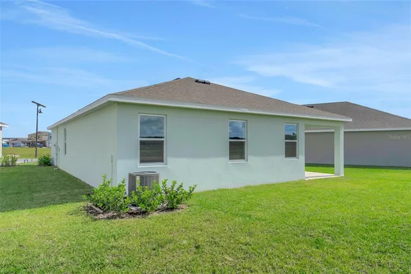 $2,200 | 1018 Swamp Chestnut Loop, Lady Lake, FL 32159