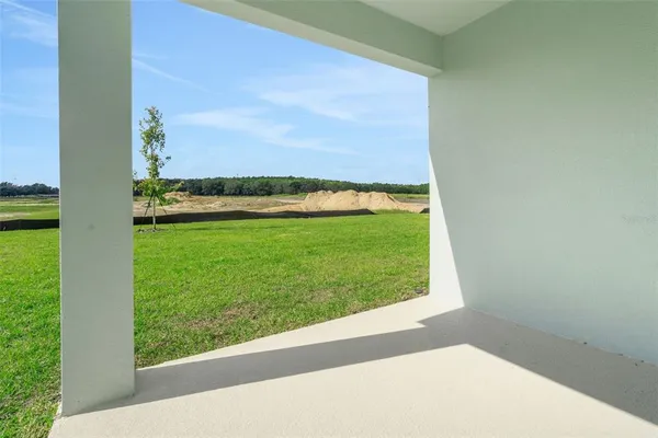 $2,200 | 1018 Swamp Chestnut Loop, Lady Lake, FL 32159