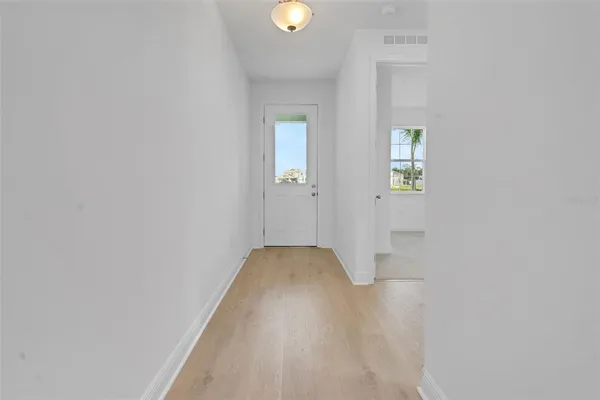 $2,200 | 1018 Swamp Chestnut Loop, Lady Lake, FL 32159