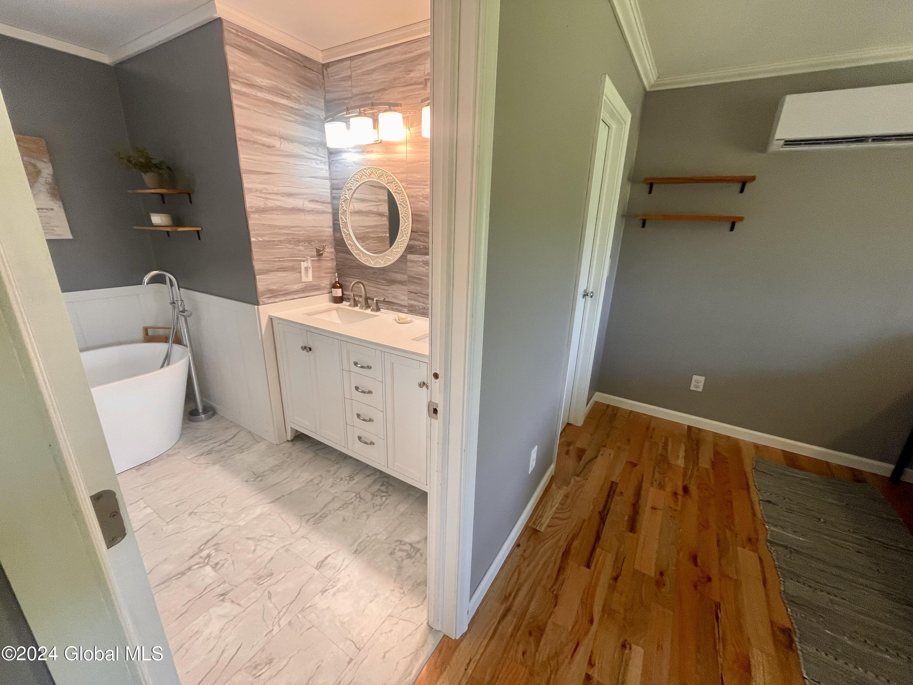 125 Spicer Road Hoosick, NY 12090 - Photo 32 of 70 Entering the Ensuite