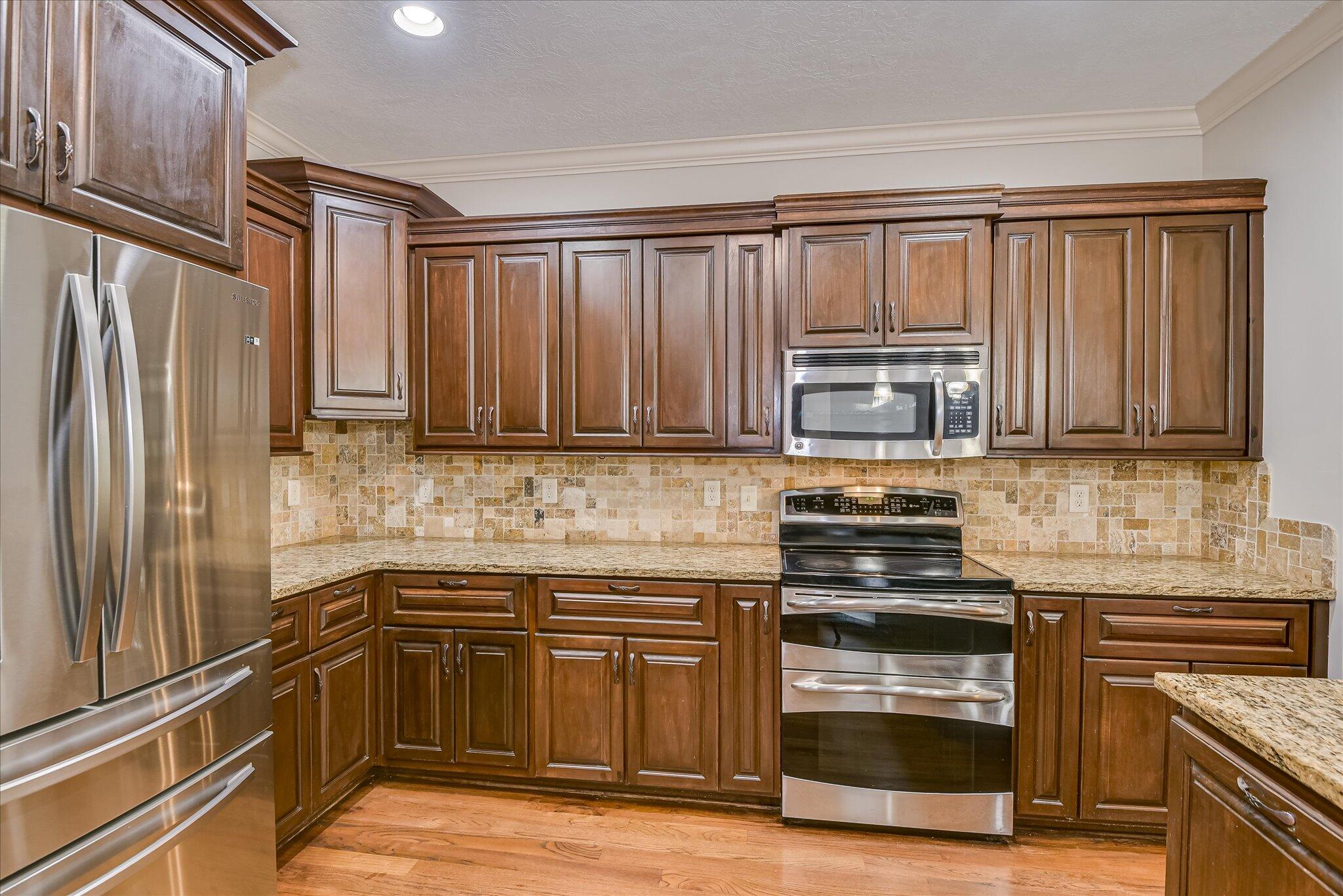 876 Willow Lake Evans, GA 30809 - Photo 13 of 71 Kitchen