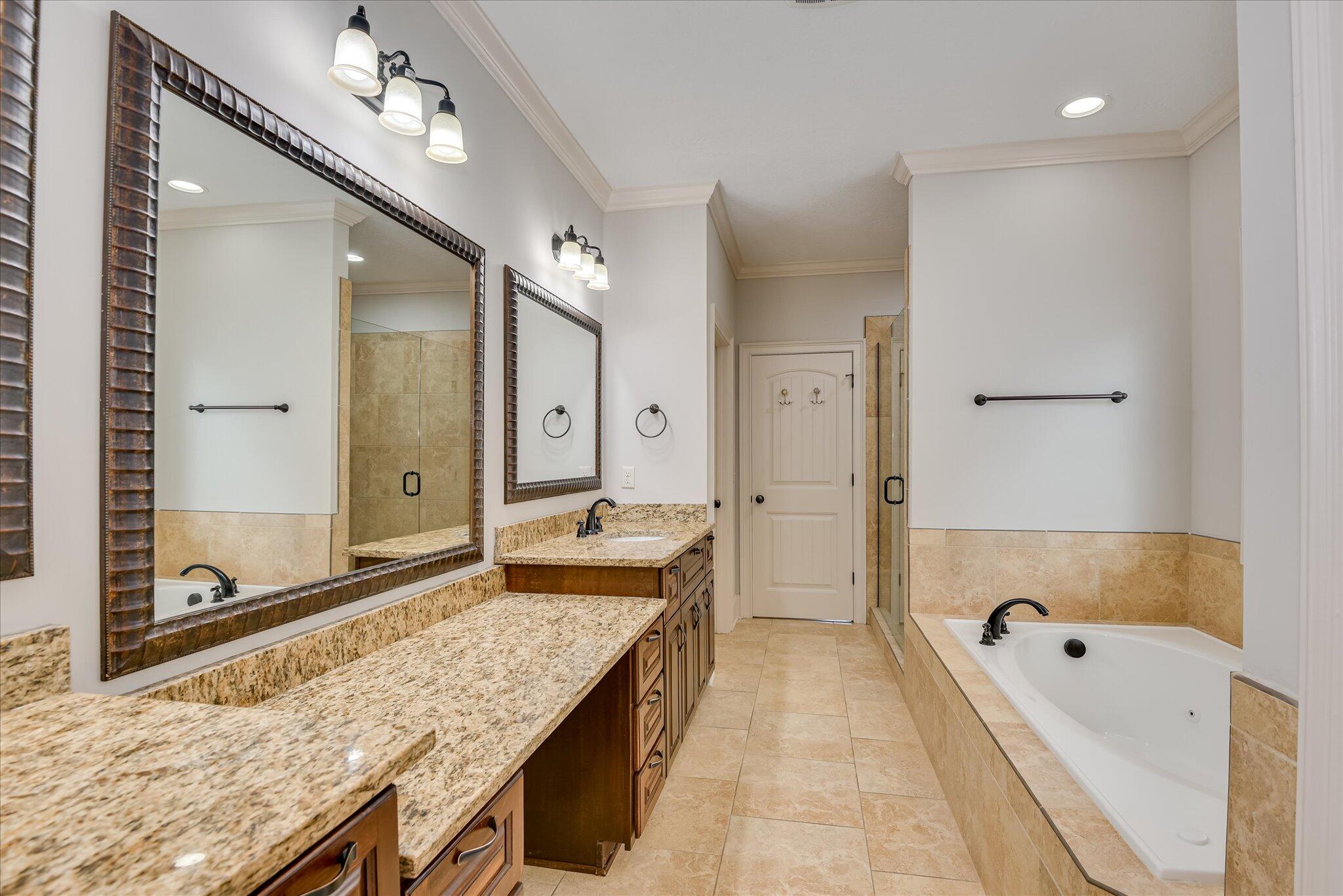 876 Willow Lake Evans, GA 30809 - Photo 27 of 71 Dressing area