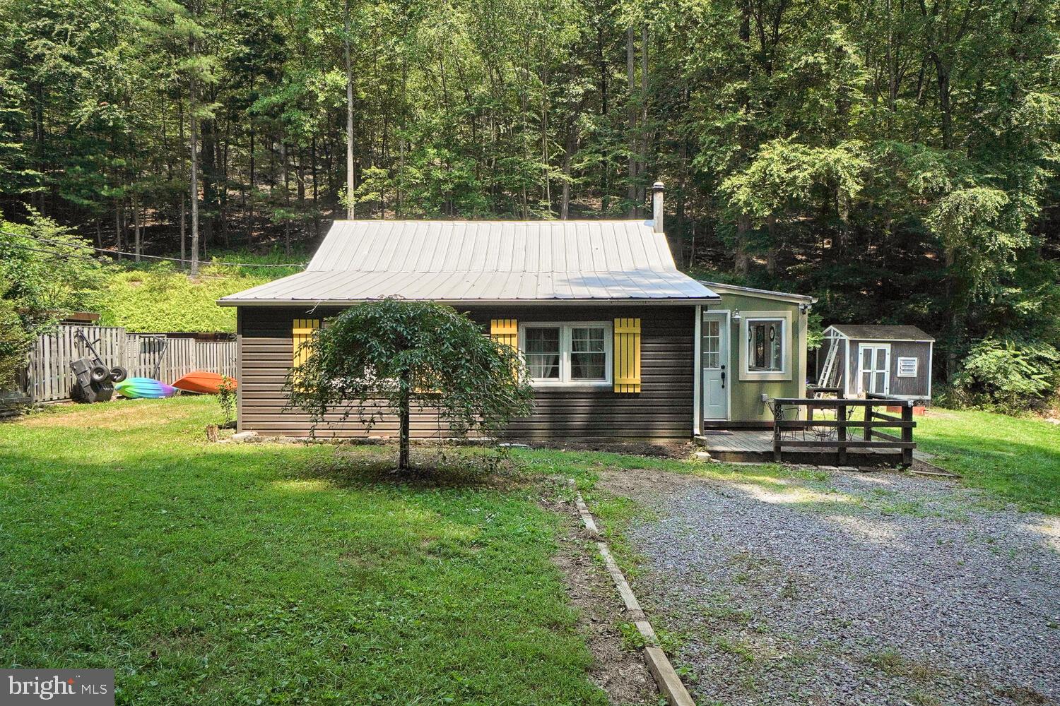 9217 Hamburg Road Frederick, MD 21702 - Photo 2 of 41