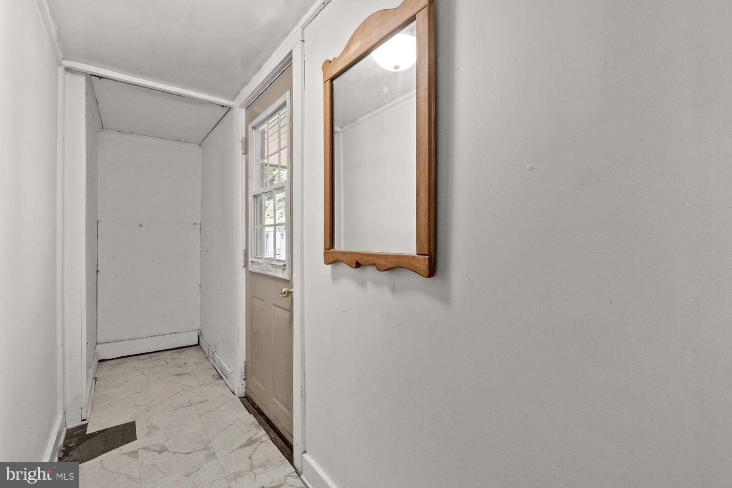 9217 Hamburg Road Frederick, MD 21702 - Photo 17 of 41