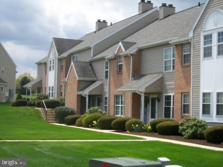 404 Peters Way Wyomissing, PA 19610 - Photo 1 of 10