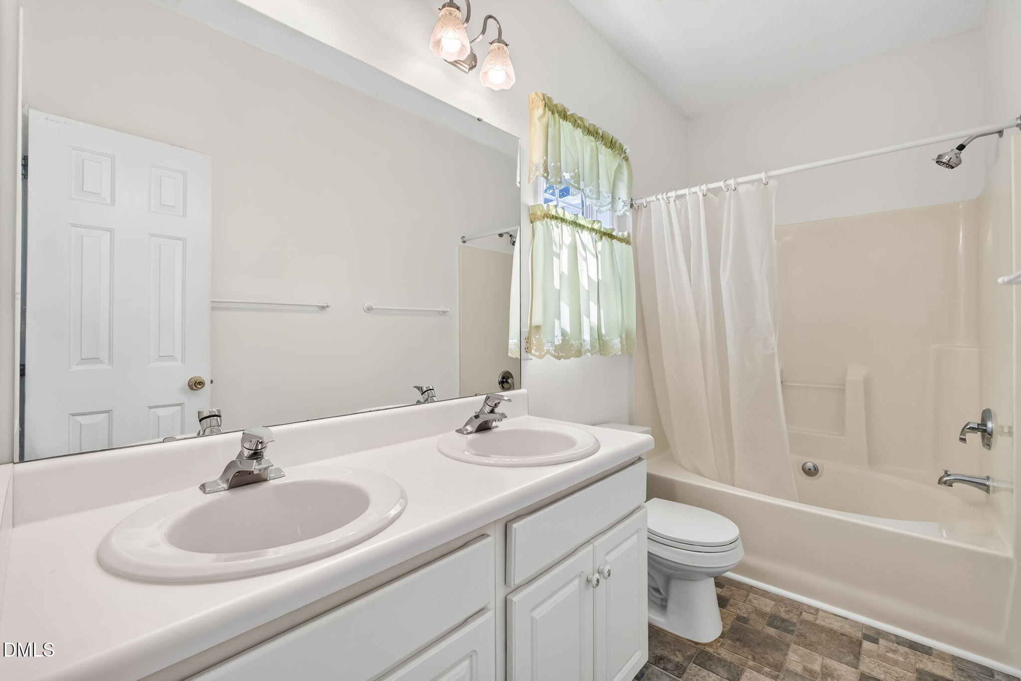 254 South Ridge Drive Garner, NC 27529 - Photo 34 of 40 33-web-or-mls-DSC00698