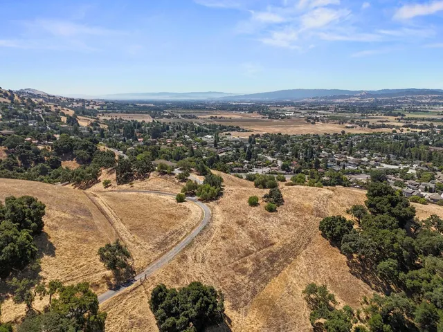$2,999,999 | 17101 Kruse Ranch Lane, Morgan Hill, CA 95037