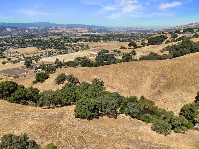 $2,999,999 | 17101 Kruse Ranch Lane, Morgan Hill, CA 95037