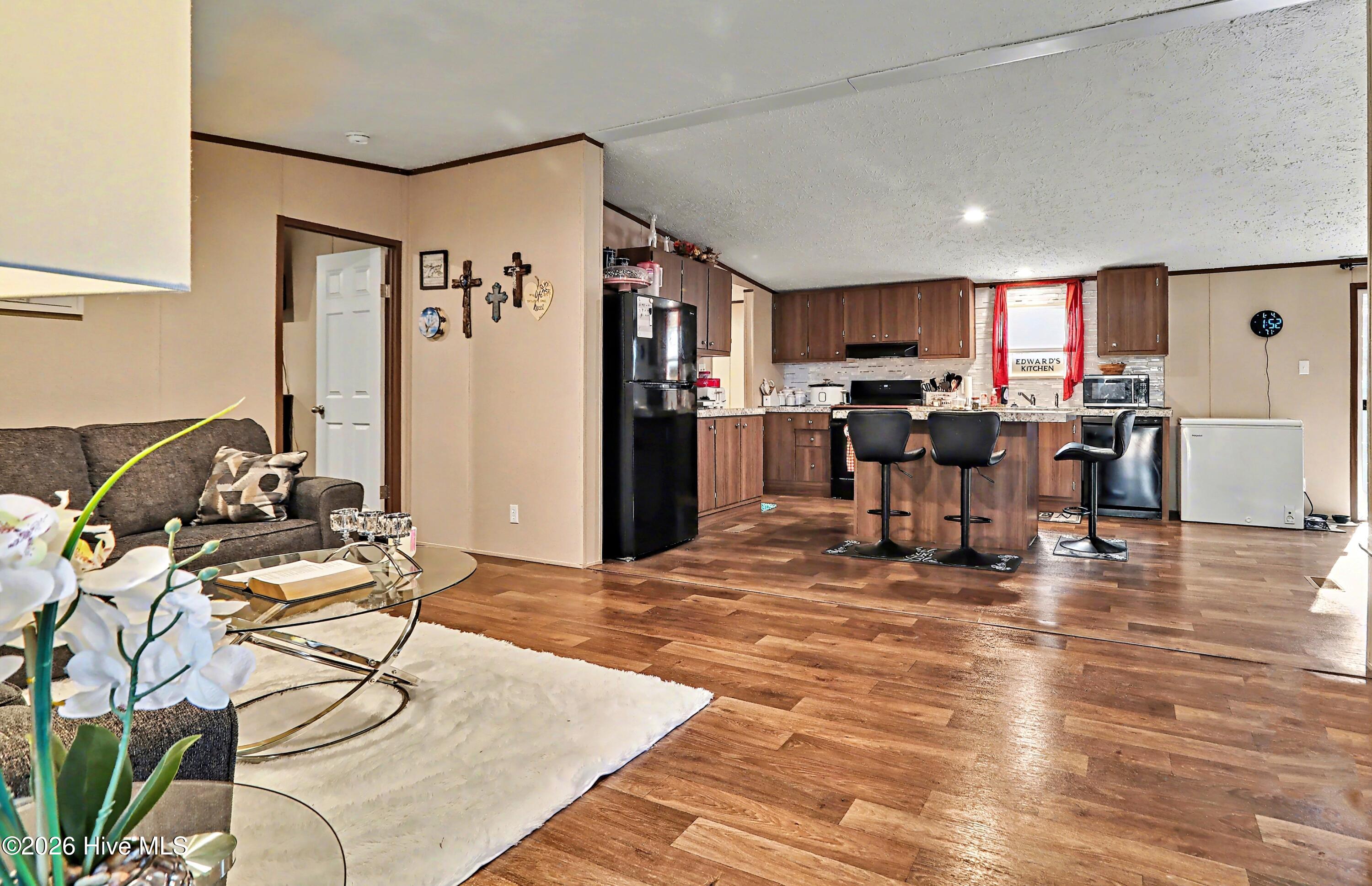 113 Remington Road Rocky Point, NC 28457 - Photo 2 of 15 113 Remington lr kit