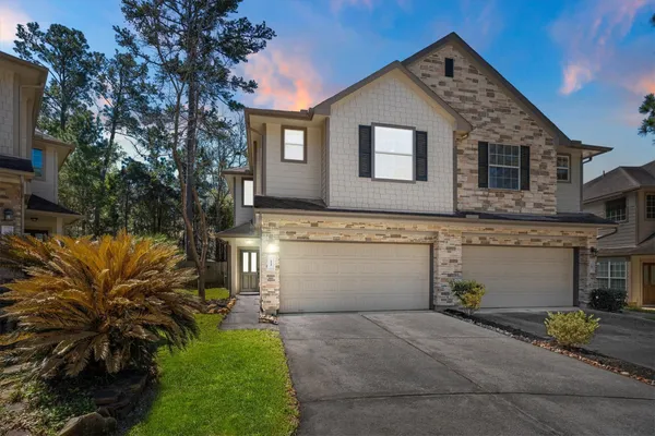 $305,000 | 11 Whitekirk Place, Magnolia, TX 77354