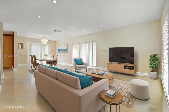 $4,000 | 10201 Northwest 57th Terrace, Doral, FL 33178