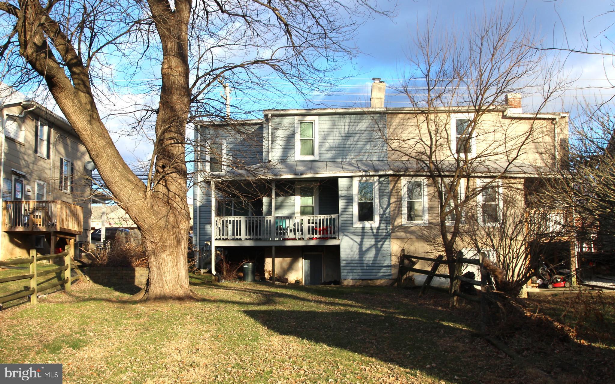 906 South Main Street Hampstead, MD 21074 - Photo 5 of 11 Back Exterior