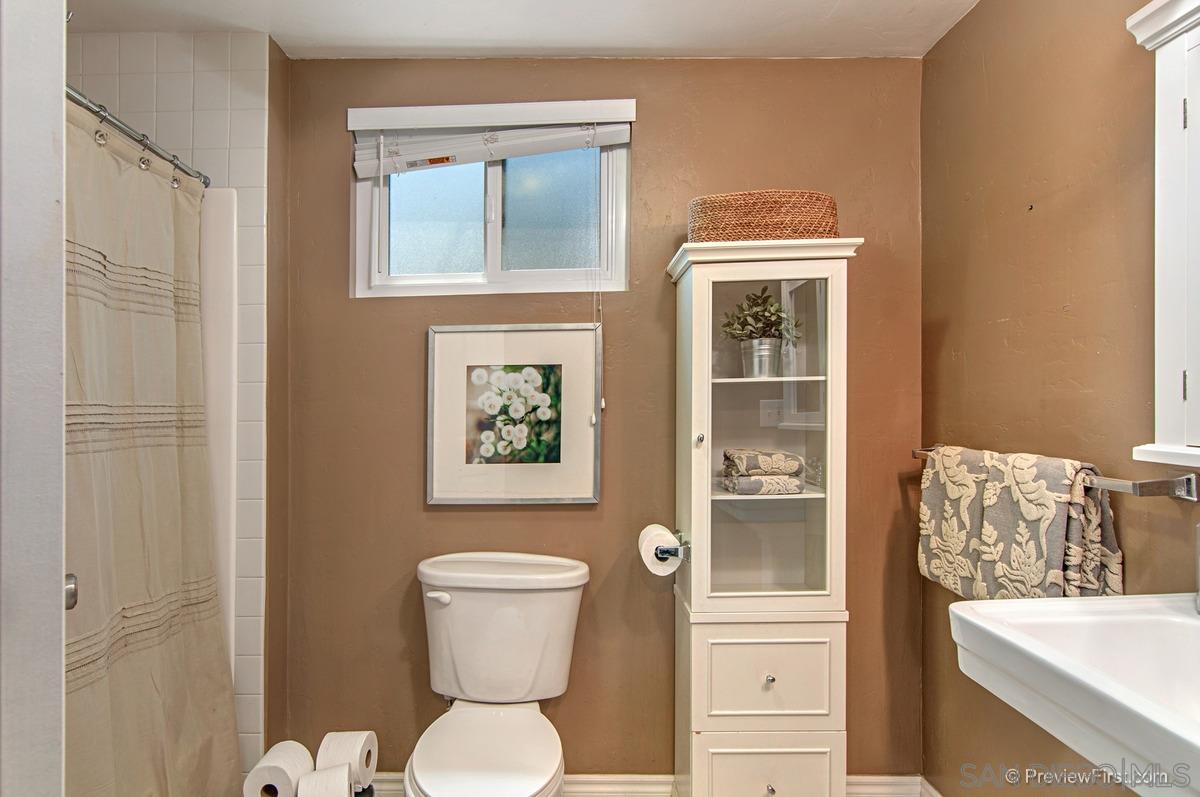 28660 Lilac Road Valley Center, CA 92082 - Photo 17 of 24