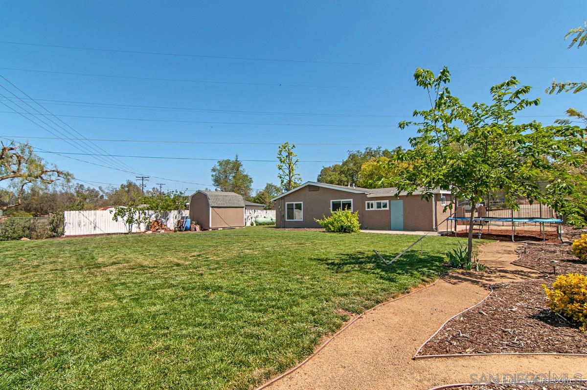 28660 Lilac Road Valley Center, CA 92082 - Photo 23 of 24
