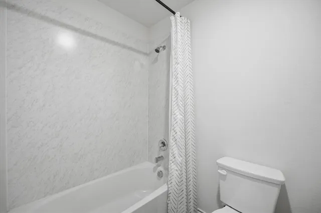 $299,000 | 114 Sunberry Drive, Caddo Mills, TX 75135