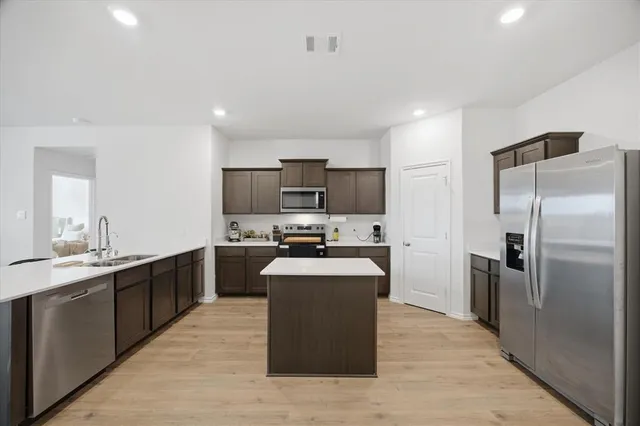 $299,000 | 114 Sunberry Drive, Caddo Mills, TX 75135